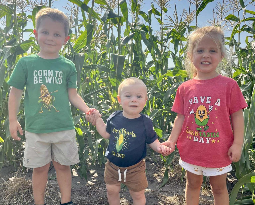 North Dakota Today | The Schurman Family and Woof&nbsp;Gang